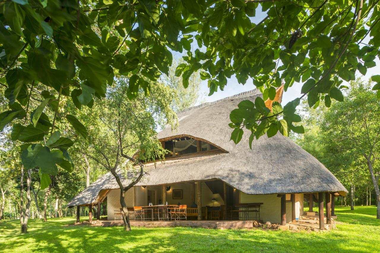 Lokuthula Lodges Victoria Falls Exteriör bild
